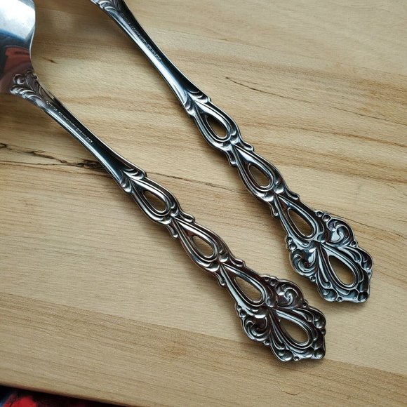 Oneida Chandelier Pierced Serving Spoon & Fork stainless flatware 2 pc - Picture 6 of 7